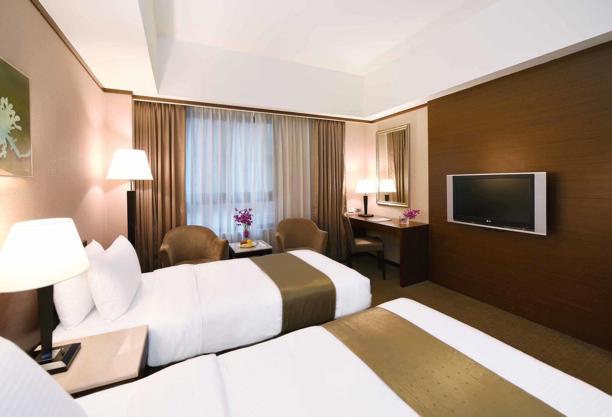 Fullon Hotel Sanyin Sanxia Buitenkant foto
