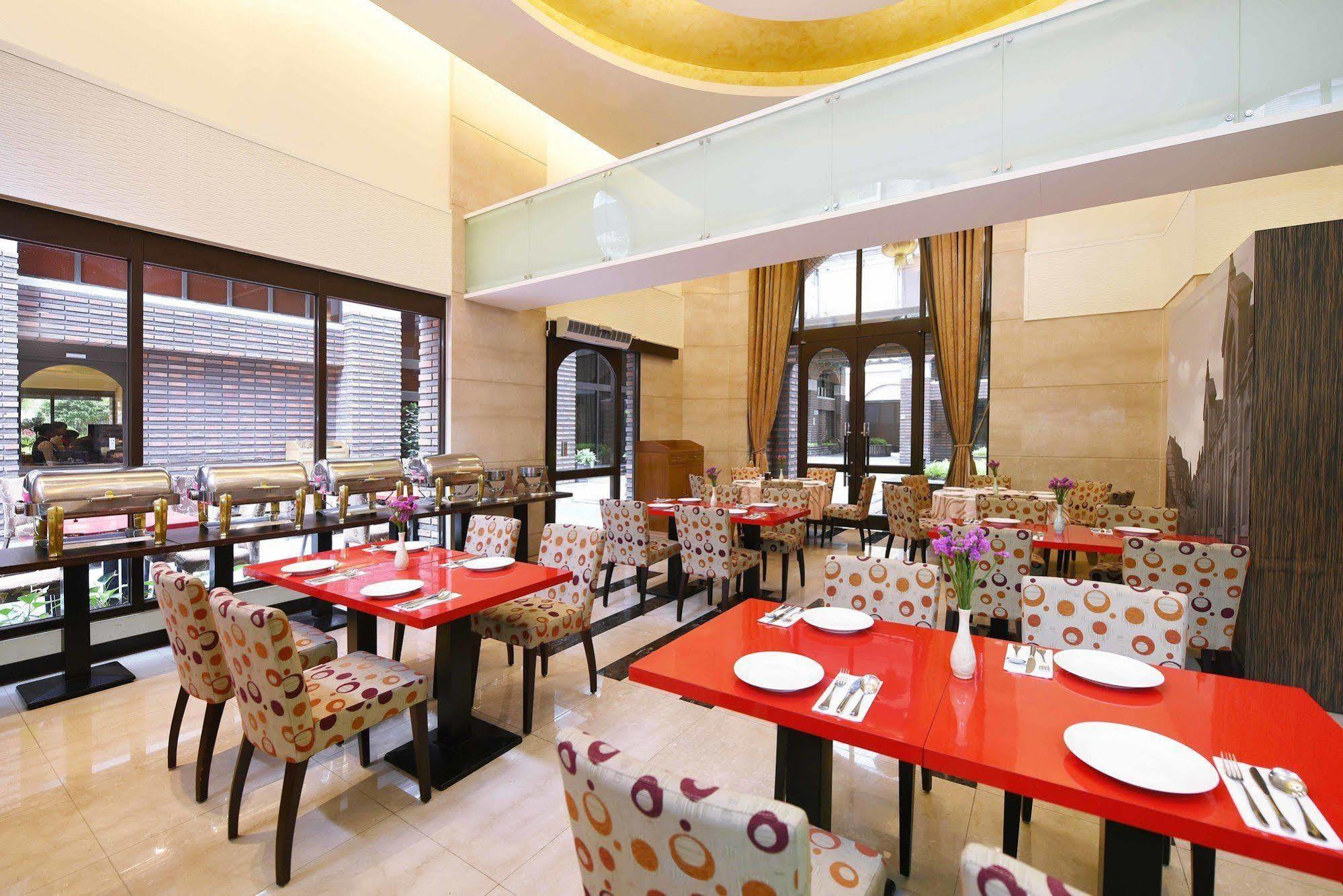Fullon Hotel Sanyin Sanxia Buitenkant foto